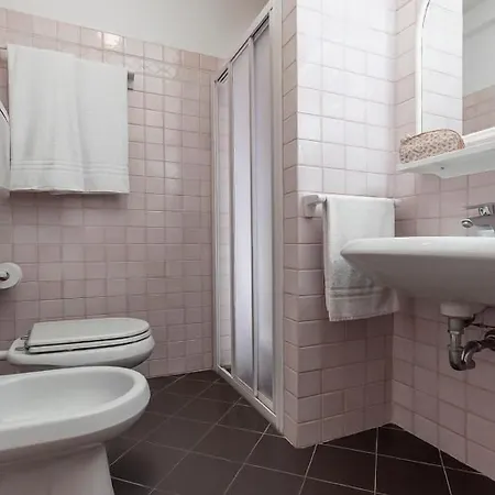 Selene - Vista Mare 酒店 里乔内