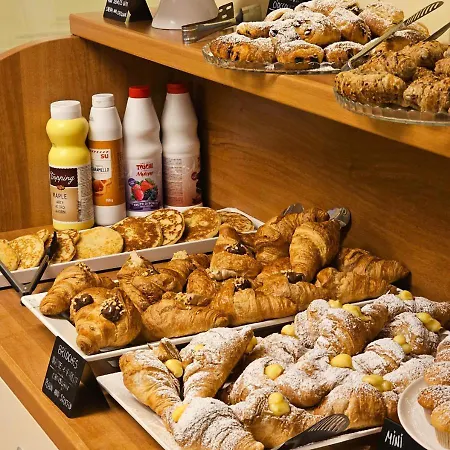 Отель Selene - Vista Mare