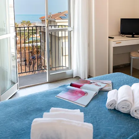 Selene - Vista Mare 3*