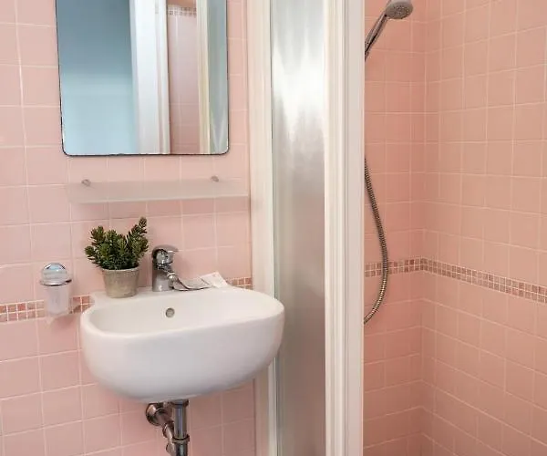 Selene - Vista Mare מלון ריצ'יונה